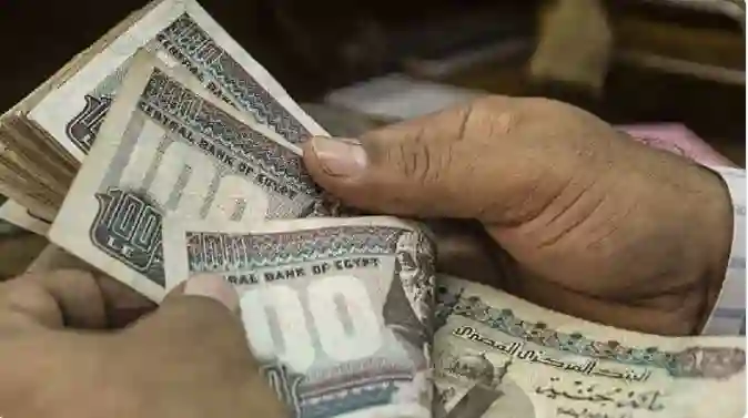 الجنيه المصري يحقق مكاسب تاريخية مقابل الريال السعودي 