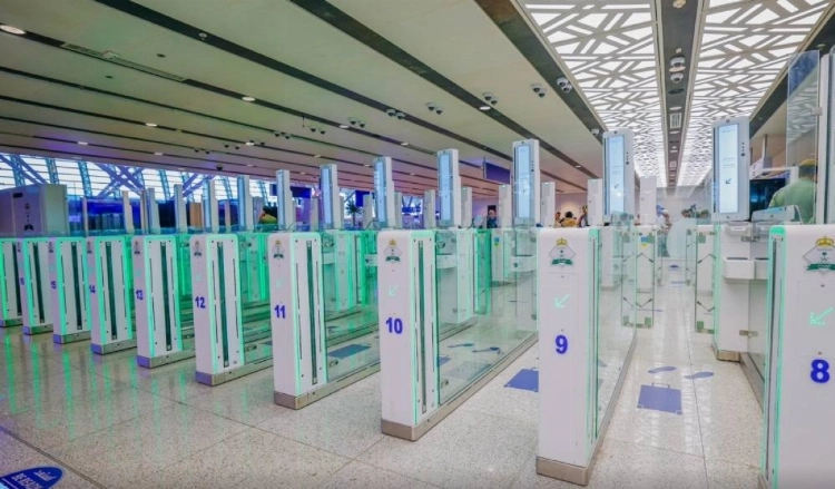 المطارات السعودية التي توفر خدمة تسجيل الدخول الذاتي