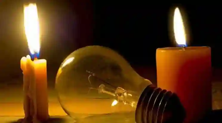 القويعية عاشت ساعات صعبة بلا كهرباء