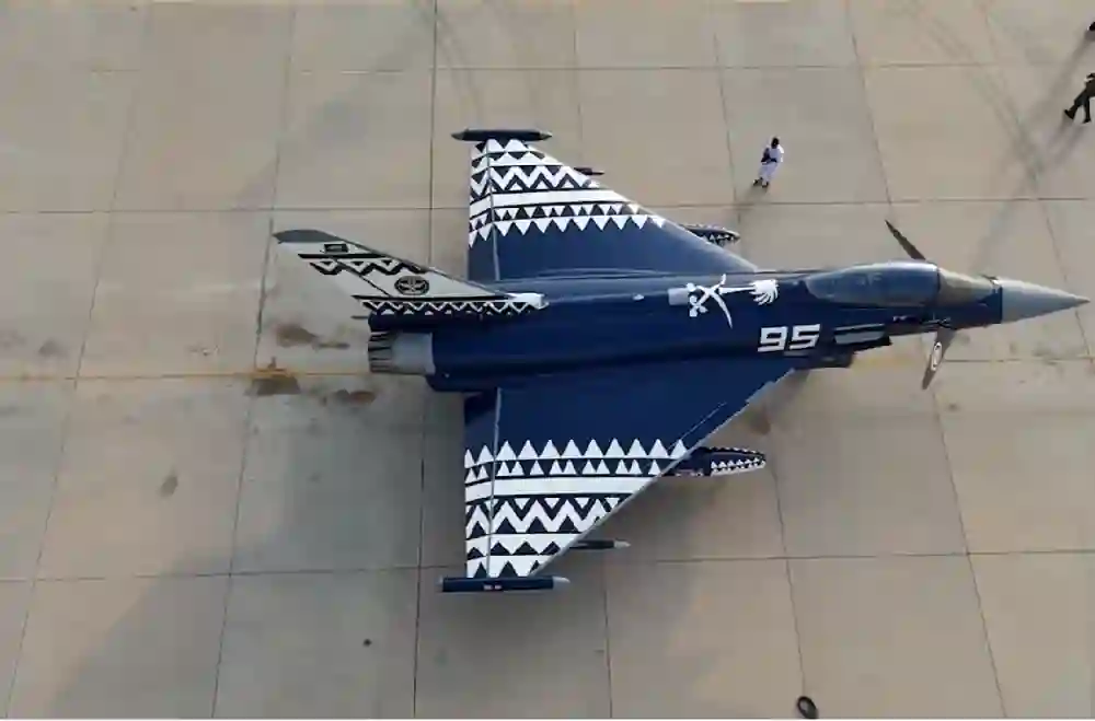 مواقع ومواعيد العروض الجوية في الرياض وجدة والشرقية بمناسبة اليوم الوطني السعودي 95