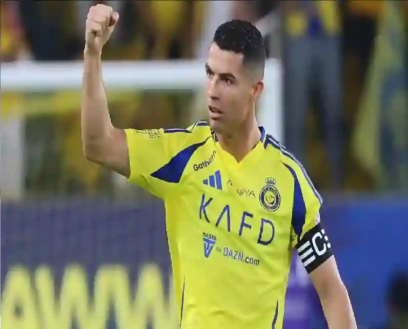 خيسوس يحرج سالم الدوسري وكنو البليهي