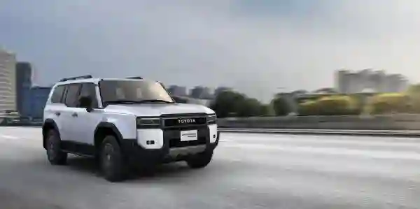 سعر سيارة تويوتا لاندكروزر برادو المستخدمة في السعودية 